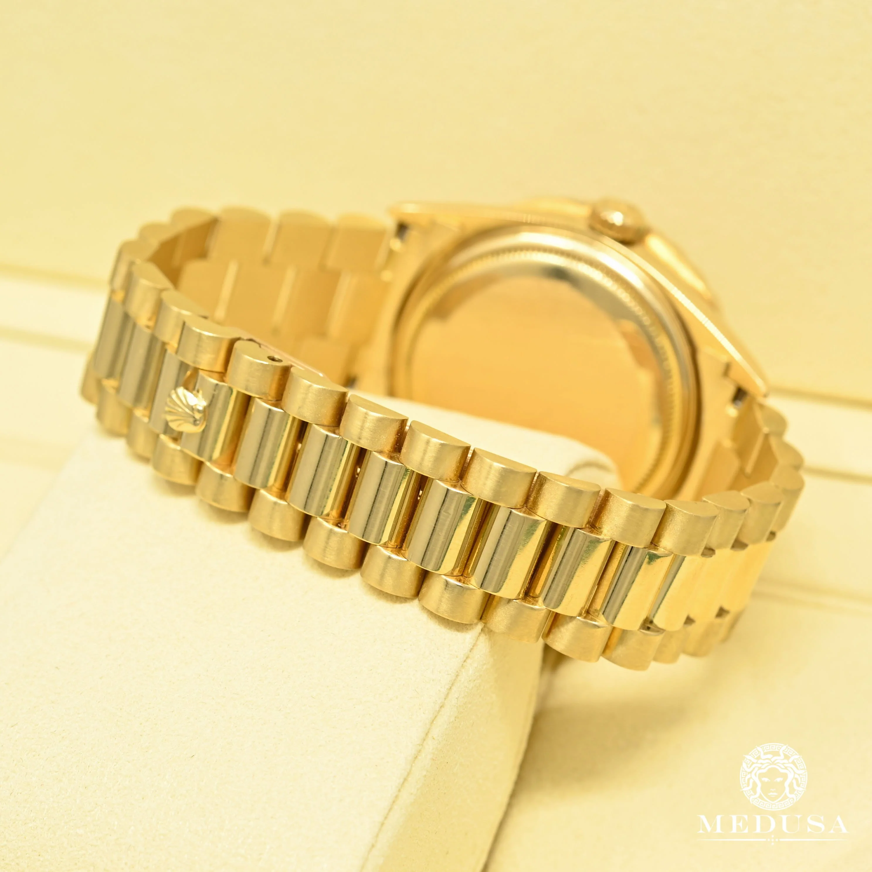 Rolex President Day-Date 36mm - Red Baguette - Image 4